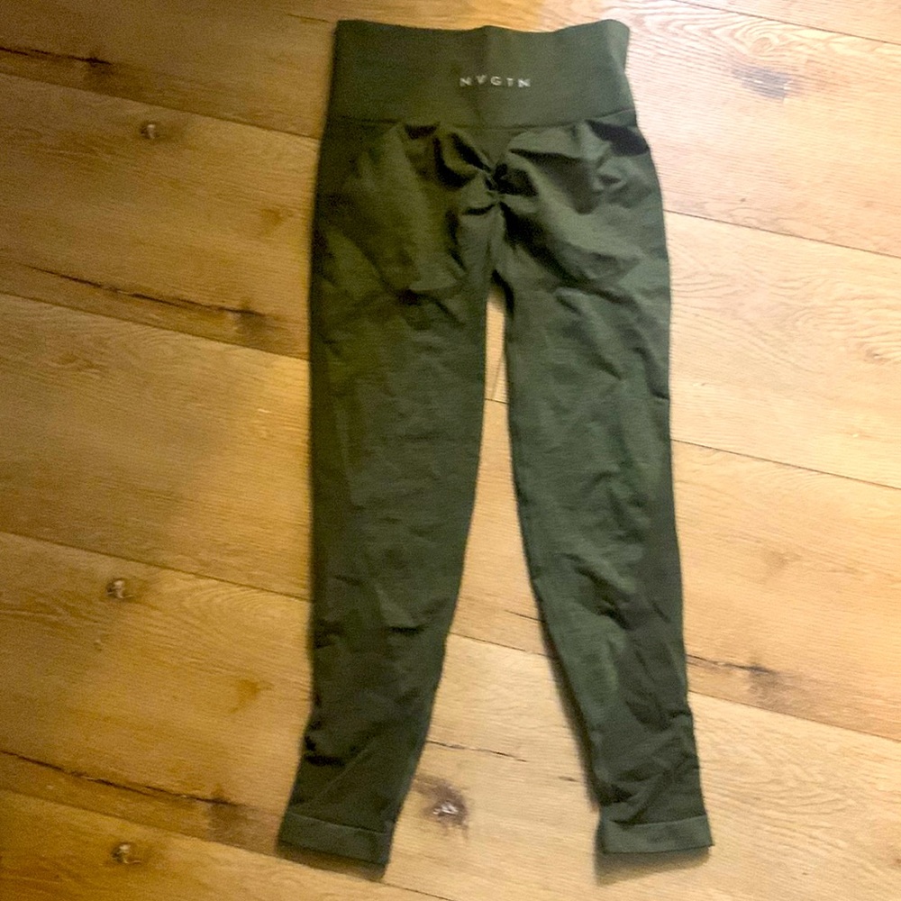 NVGTN scrunched leggings